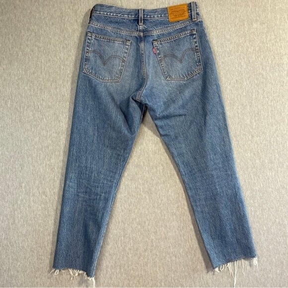 Levi’s Wedgie Icon Jeans Women’s Size 27 Blue Distressed Tapered Leg Raw Hem - Picture 8 of 16